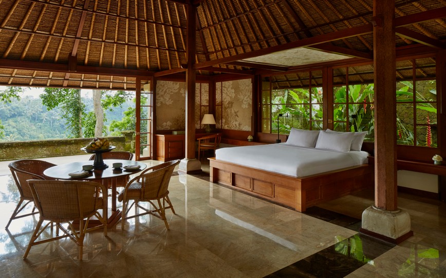 Amandari,-Indonesia-Valley-Suite-Bedroom_High-Res_11656.jpg