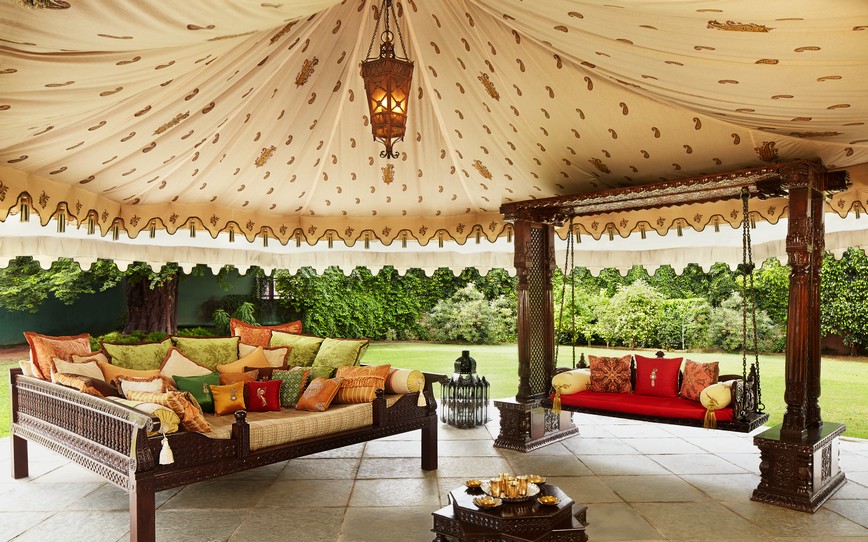 Couple-Room,-Sit-Out,-Outdoor,-Rambagh-Palace,-India.jpg