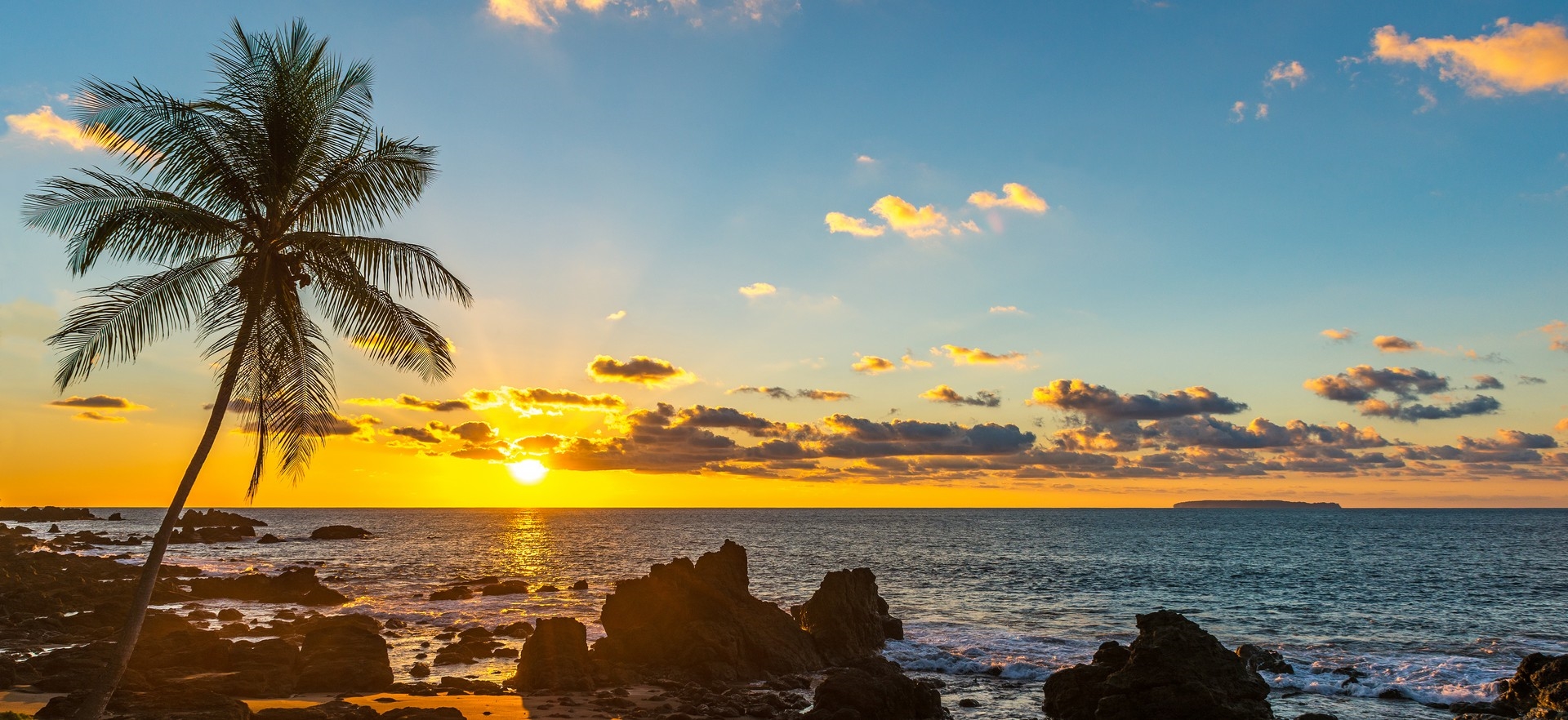 pacific-ocean-sunset-in-costa-rica